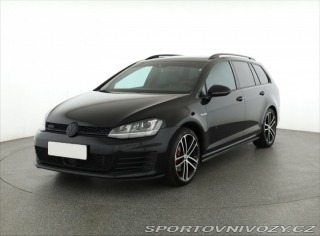 Volkswagen Golf Highline 2.0 TDI GTD 2016