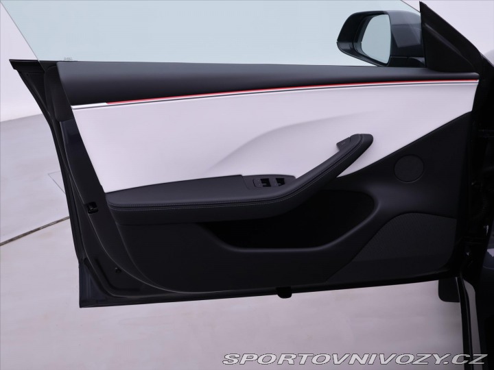 Tesla Model 3 366 kW Dual Motor FSD 4 L 2024