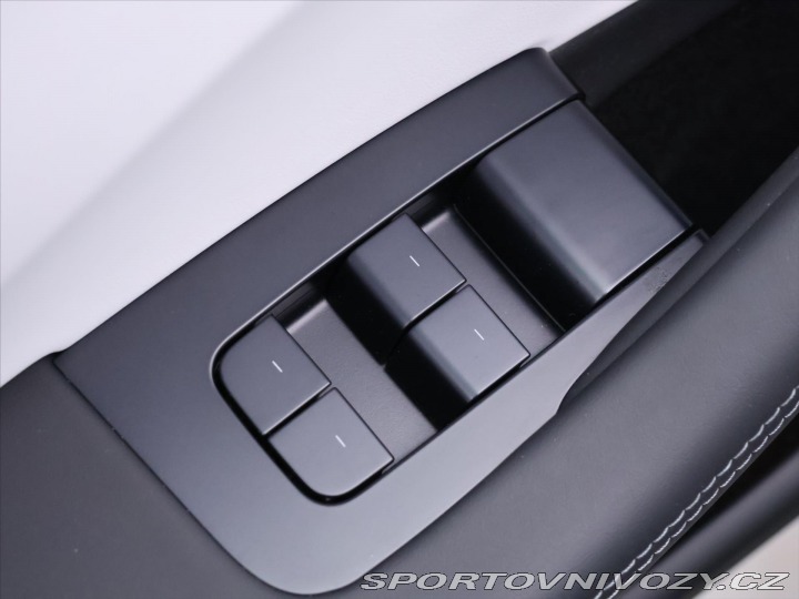 Tesla Model 3 366 kW Dual Motor FSD 4 L 2024
