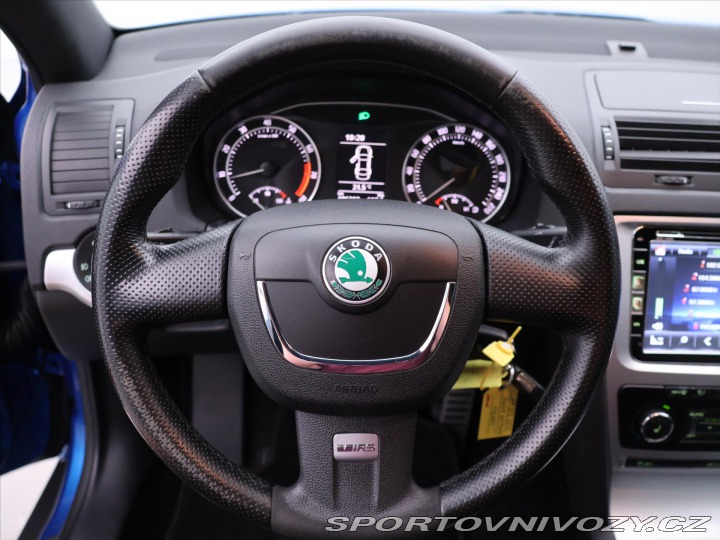 Škoda Octavia RS 2,0 TSI 147kW RS Xenon 2. 2009