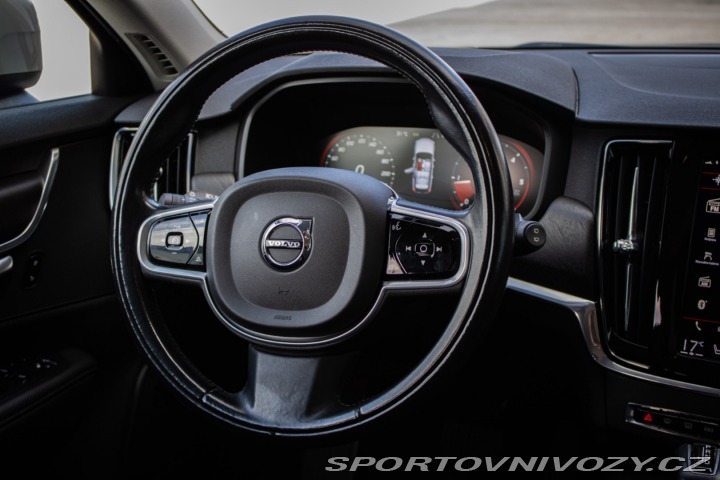 Volvo V90 CC  D5 2.0L Cross Country 2017