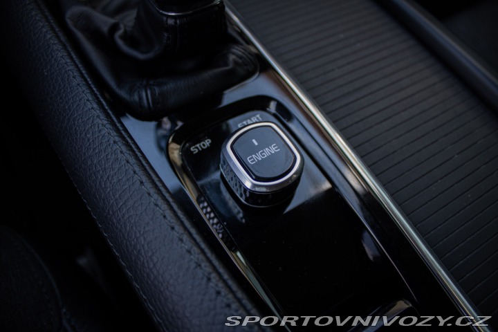 Volvo V90 CC  D5 2.0L Cross Country 2017