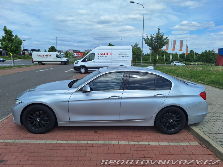 BMW 3  2013