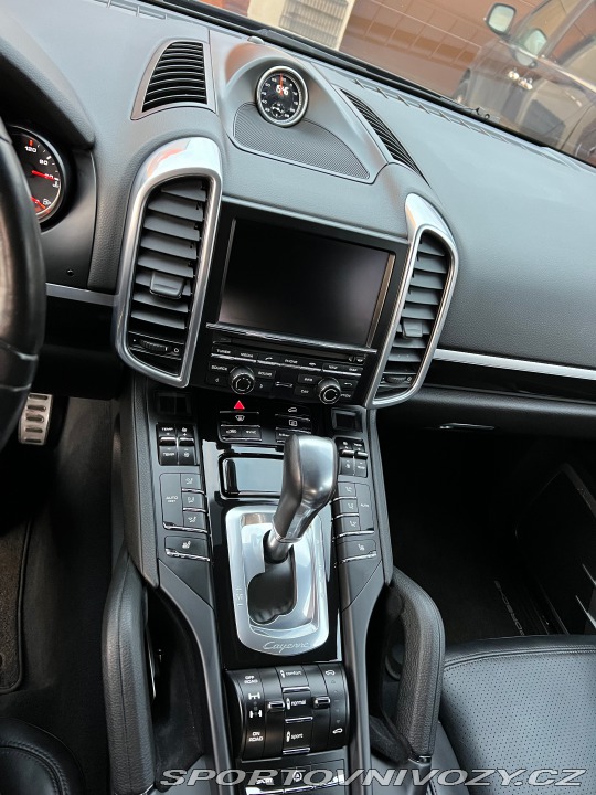 Porsche Cayenne V8 4.2 Diesel S 2013