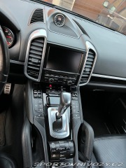 Porsche Cayenne V8 4.2 Diesel S 2013