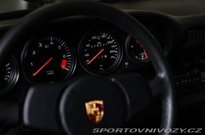 Porsche 911 Carrera 3.2 1984