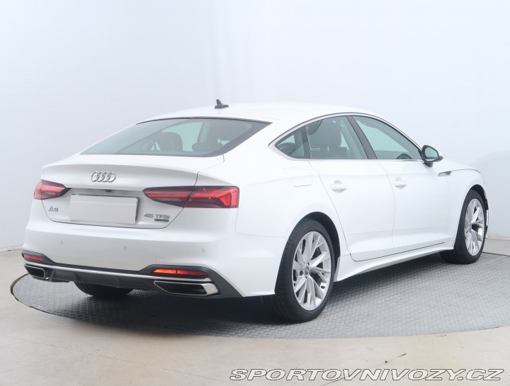 Audi A5 Advanced 45 TFSI 2021