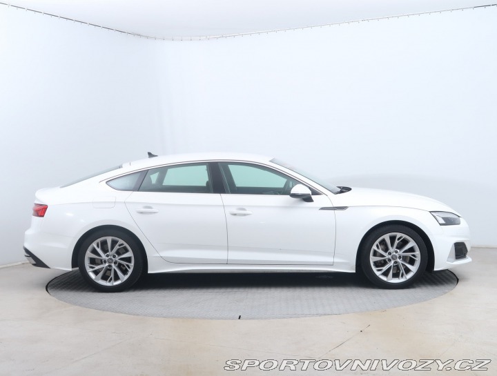 Audi A5 Advanced 45 TFSI 2021