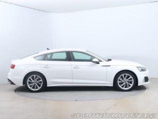 Audi A5 Advanced 45 TFSI 2021