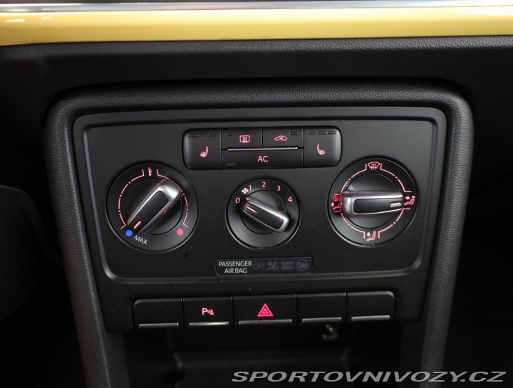 Volkswagen Beetle 1.6 TDI 2012