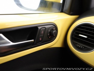 Volkswagen Beetle 1.6 TDI 2012