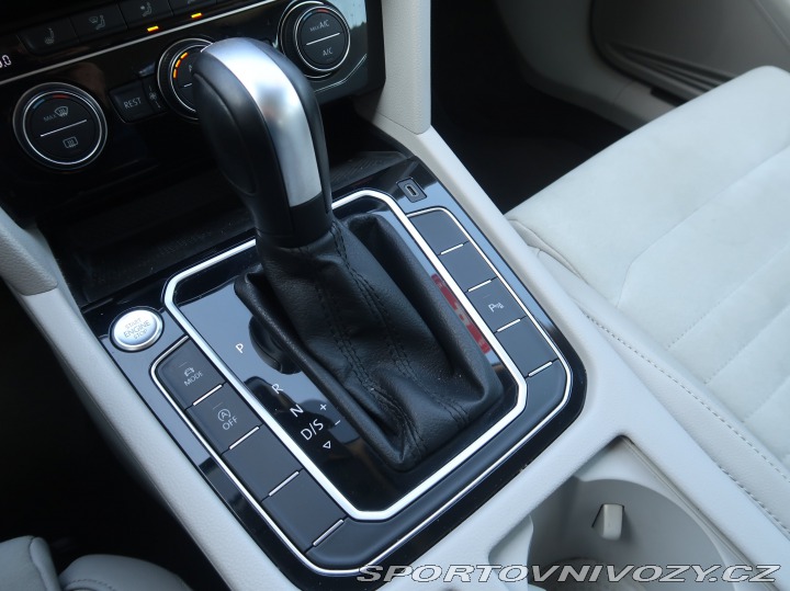 Volkswagen Ostatní modely Passat Elegance 2.0 BiTDI 2019