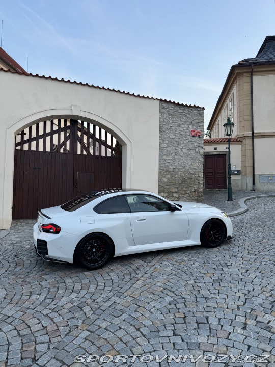 BMW M2 G87 8AT Track ČR Carbon 2024