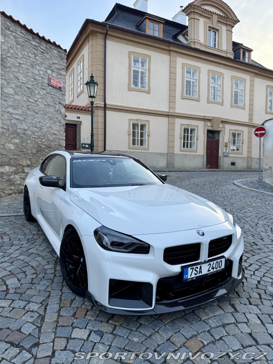 BMW M2 G87 8AT Track ČR Carbon 2024