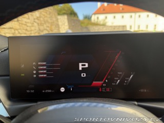 BMW M2 G87 8AT Track ČR Carbon 2024