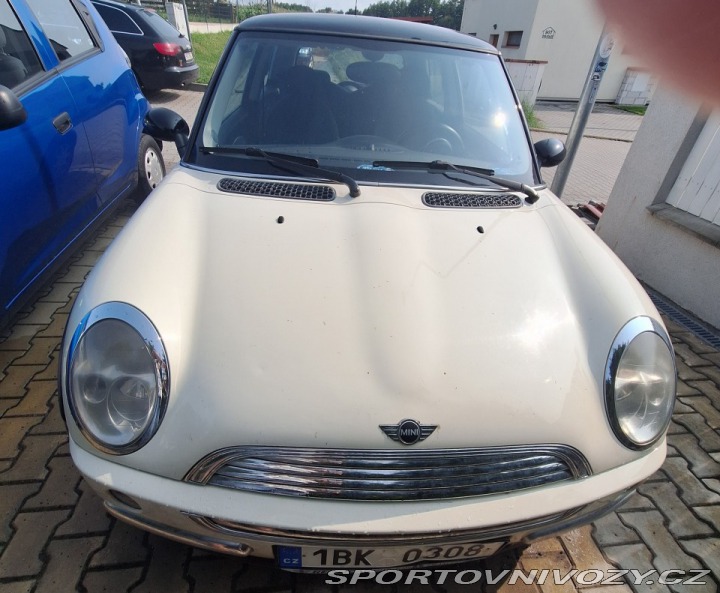 Mini Cooper 3dveř 2003