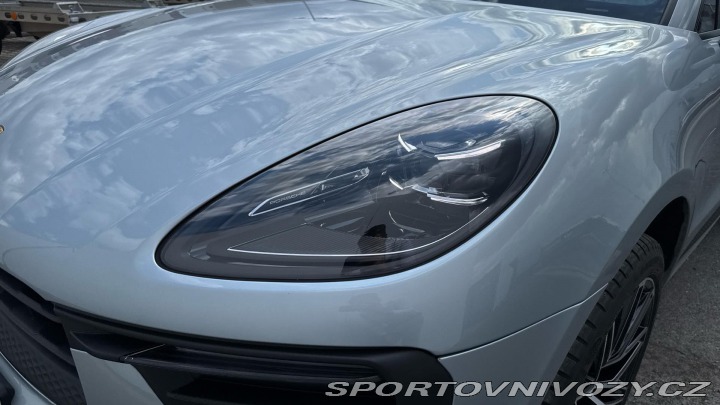 Porsche Macan 2022