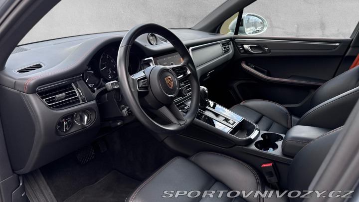 Porsche Macan 2022