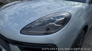 Porsche Macan  2022