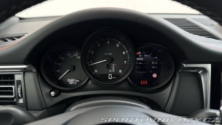 Porsche Macan  2022