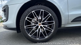 Porsche Macan  2022