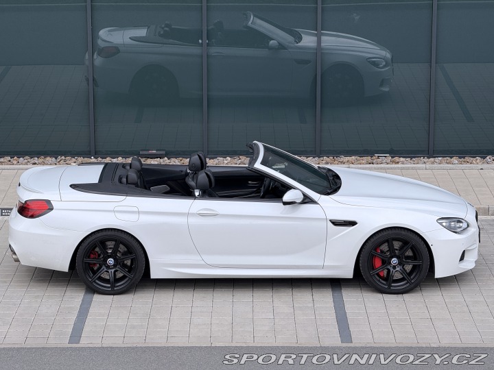 BMW M6  2012