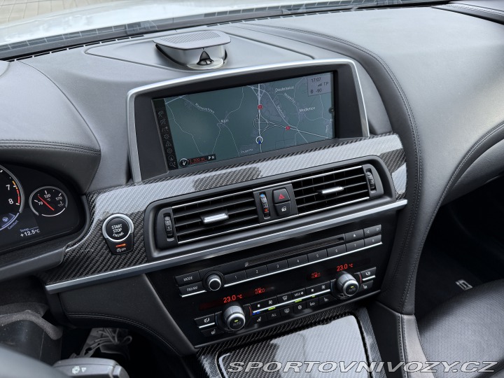BMW M6  2012