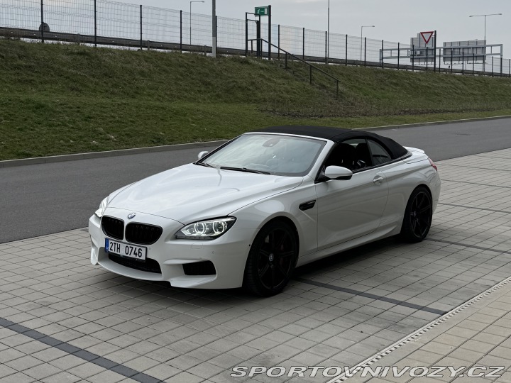 BMW M6  2012