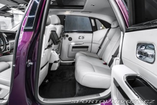 Rolls Royce Ghost  2015