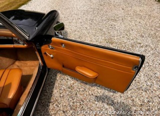 Mercedes-Benz SL 230 SL Pagoda (W113) 1964