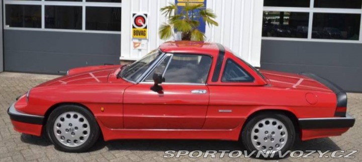 Alfa Romeo Spider 2.0 Quadrifoglio Verde 1987