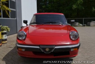 Alfa Romeo Spider 2.0 Quadrifoglio Verde 1987
