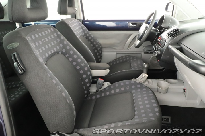 Volkswagen New Beetle 2.0 2000