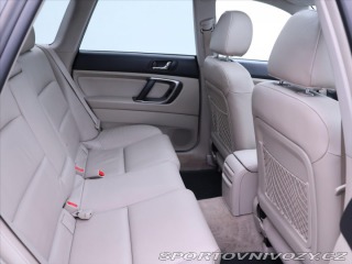 Subaru Legacy 3,0 i 180kW AWD Aut. Kůže 2004