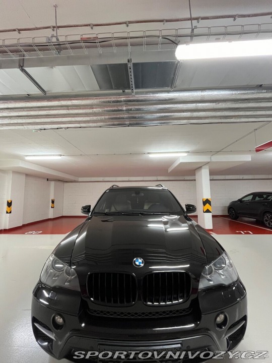 BMW X5 3,0 40d tvin turbo 1800