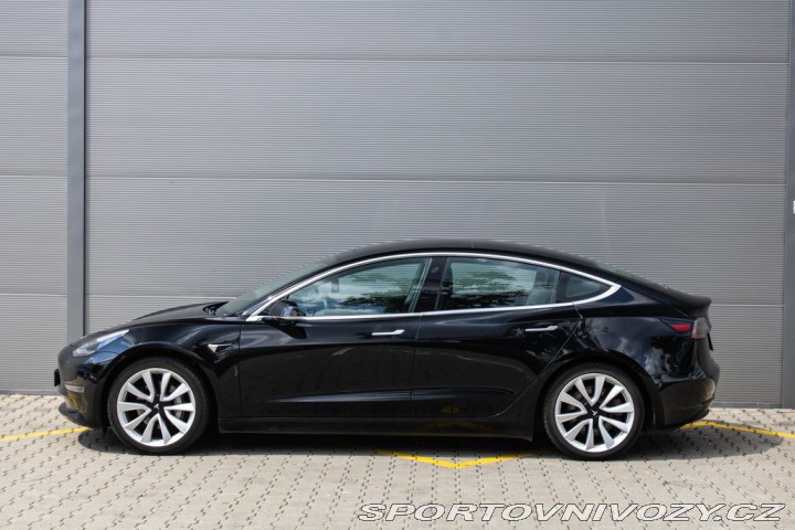 Tesla Model 3 Long Range Launch Version 2019
