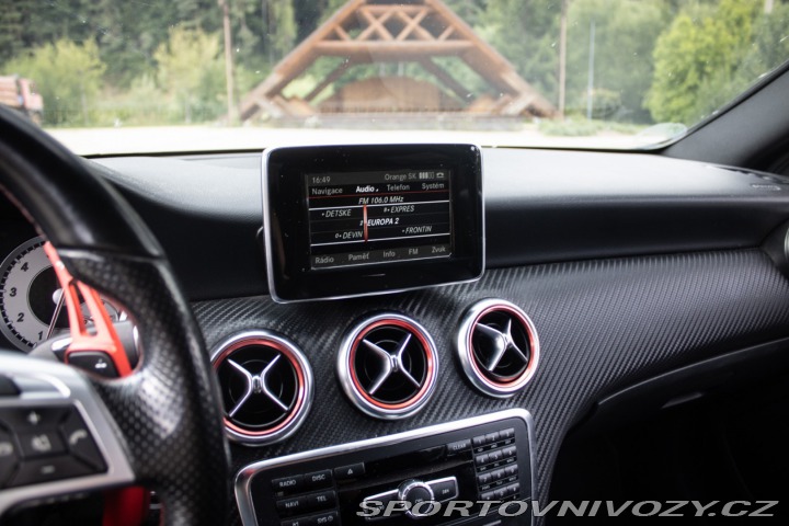 Mercedes-Benz A 250 /T 2015