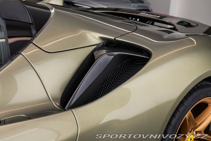 Ferrari SF90 Spider 2025