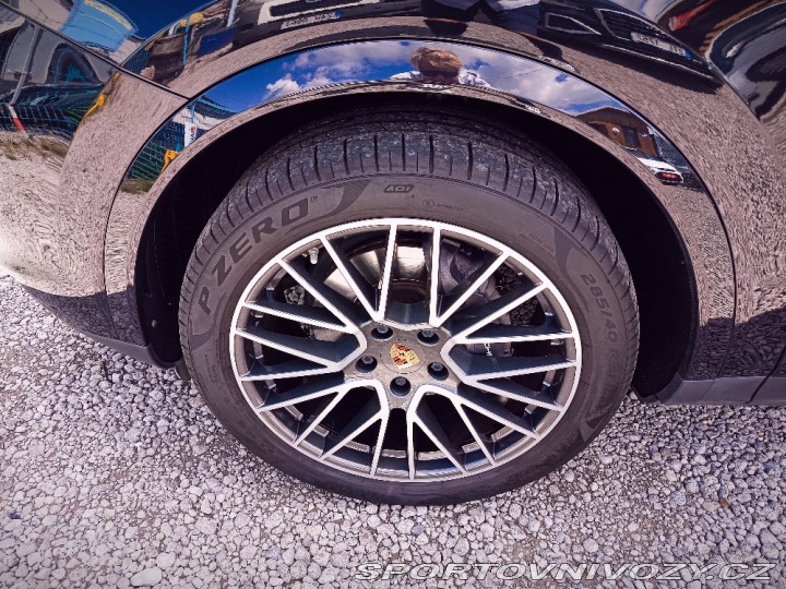 Porsche Cayenne 3,0i V6 Elll ČR 2018