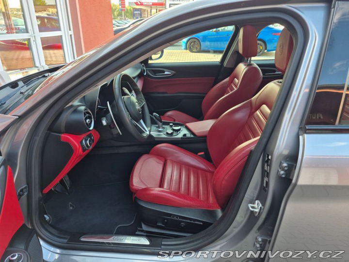 Alfa Romeo Giulia 2.0 Turbo Veloce 2017