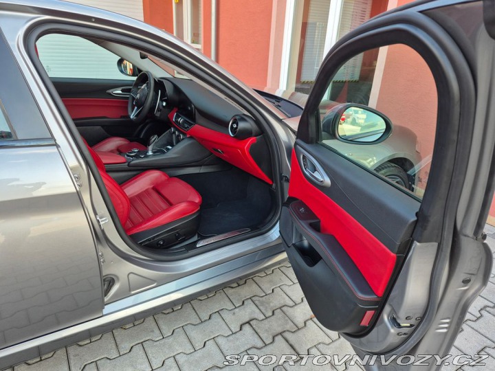 Alfa Romeo Giulia 2.0 Turbo Veloce 2017
