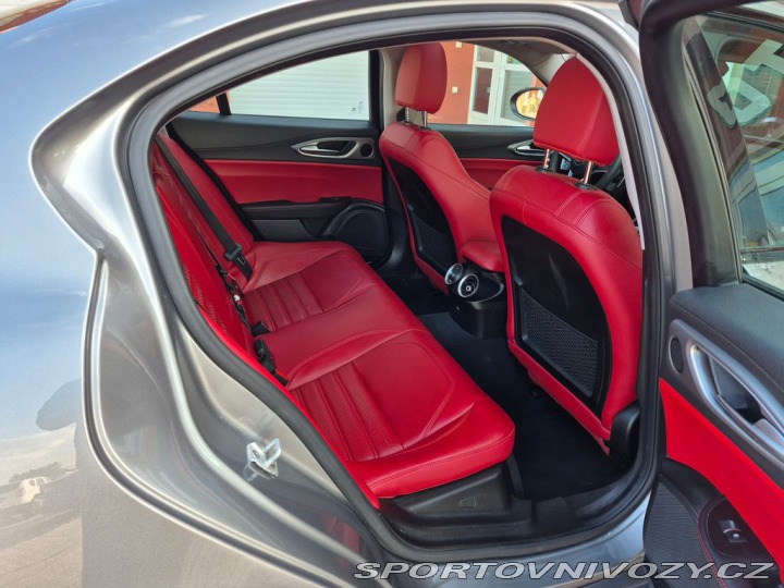 Alfa Romeo Giulia 2.0 Turbo Veloce 2017