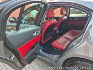 Alfa Romeo Giulia 2.0 Turbo Veloce 2017