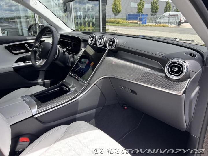 Mercedes-Benz Ostatní modely GLC 220d 4MATIC AMG PREMIUM N 2025