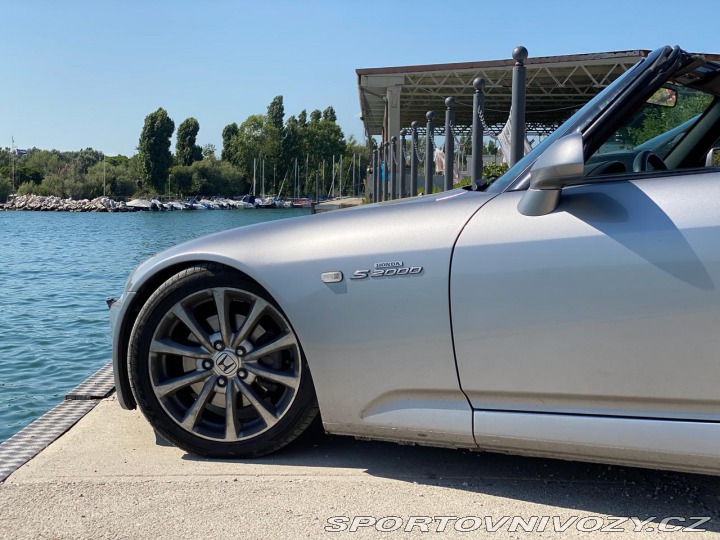 Honda S2000 Roadster 2001