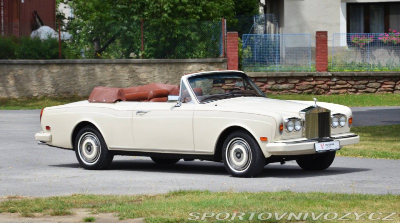 Rolls Royce Corniche 