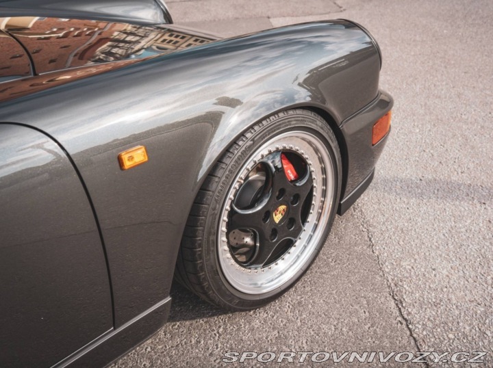 Porsche 911 Carrera 2 (964) 1992