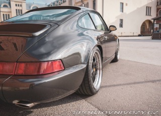 Porsche 911 Carrera 2 (964) 1992