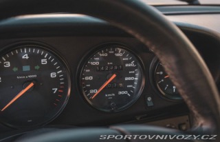 Porsche 911 Carrera 2 (964) 1992