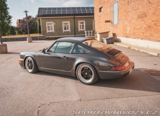 Porsche 911 Carrera 2 (964) 1992
